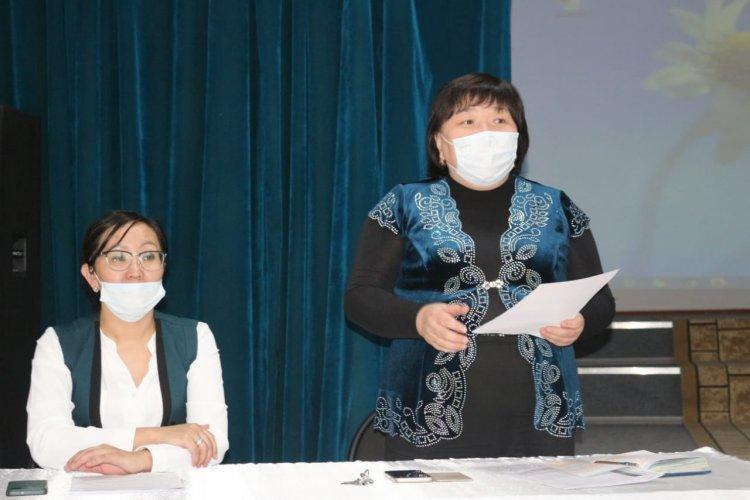 «Баланың шығармашылық ойлауын дамыту: жаңа мүмкіндіктер» тақырыбында жиналыс