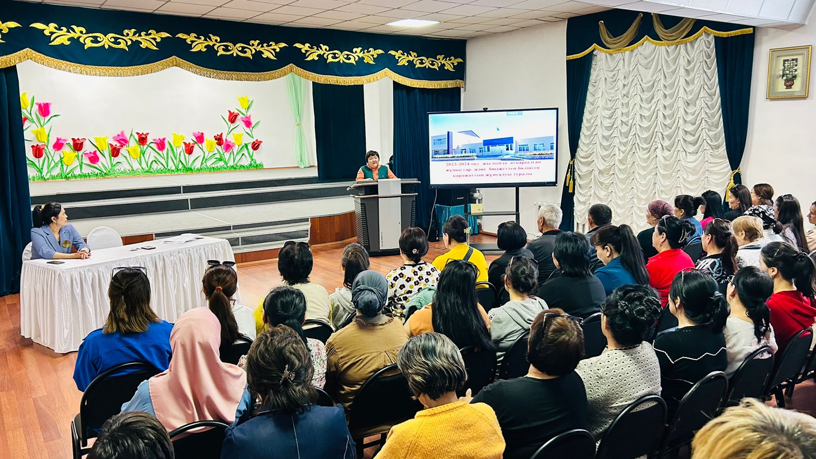 1-11-сыныптардың ата-аналарының қатысуымен мектепішілік ата-аналар жиналысы өтті.