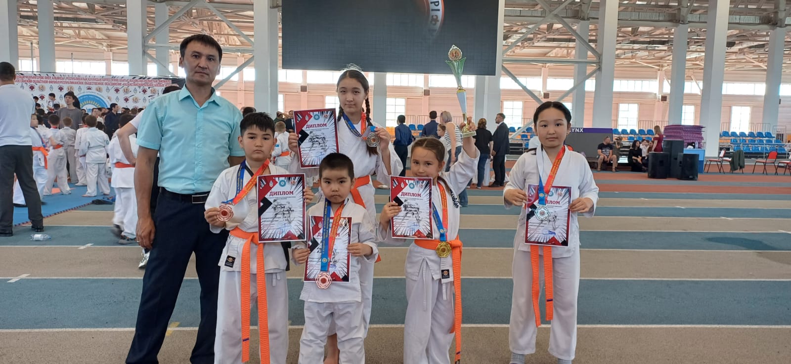 Со  Киокушинкай каратэден  ІІ облыстық турнир