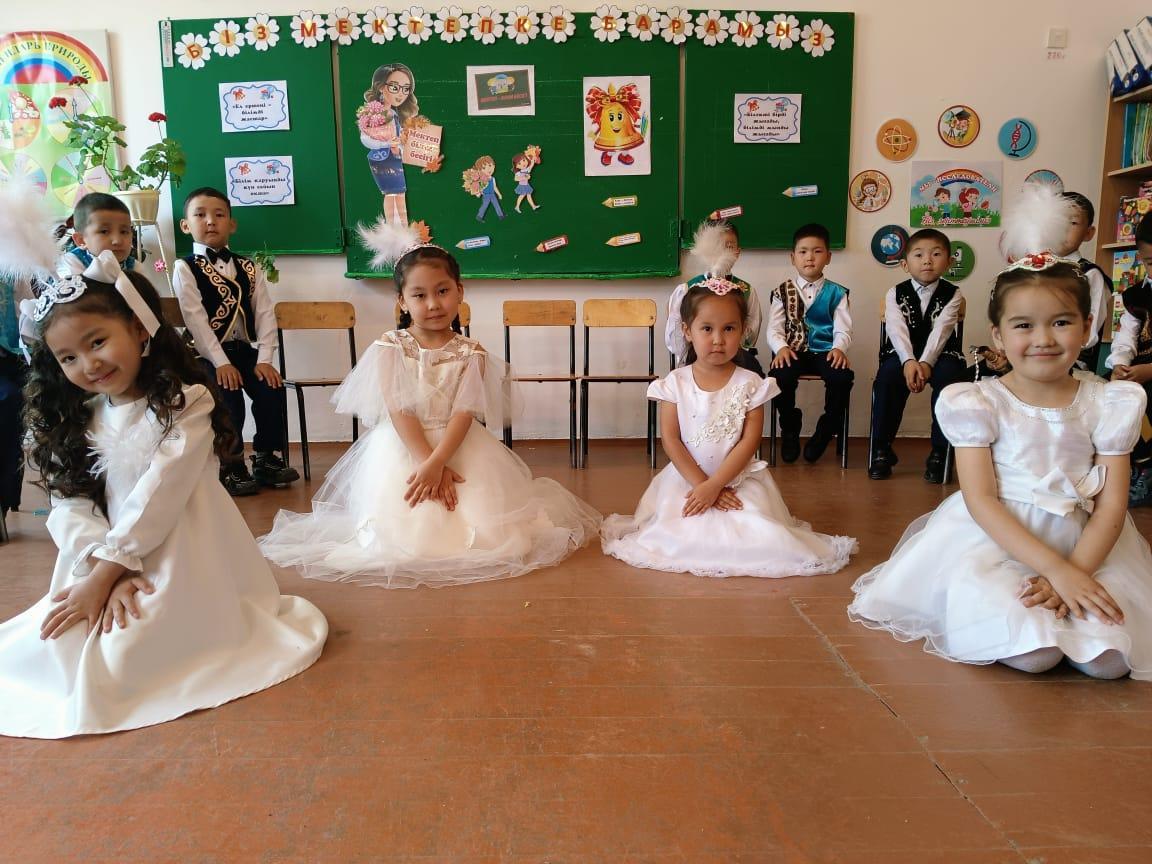 “Біз мектепке барамыз” тақырыбында мектепалды даярлық сыныбымен қоштасу