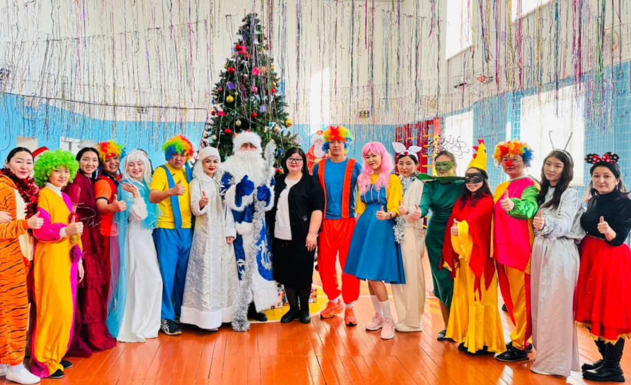 🎄🎄🎄Жаңа жыл – барша жұрт асыға күтетін, таңғажайып әрі ең көңілді мерекелердің бірі.