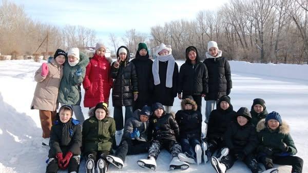 Бүгін мектебіміздің 6 "Б" сынып жетекшісі Балганбаева Гулия Аргынгасовна  оқушыларымен  "Мейірім" сауықтыру лагеріне демалуға барды.