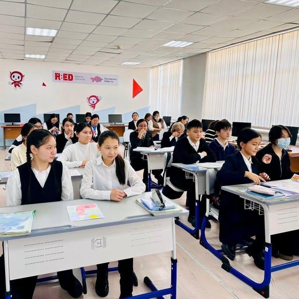 «Welcome to the World of English» атты  апталық аясында ағылшын тілі пәні мұғалімі Сақаева Қаламқас Нұрланқызы 9 «Ә» сыныбында