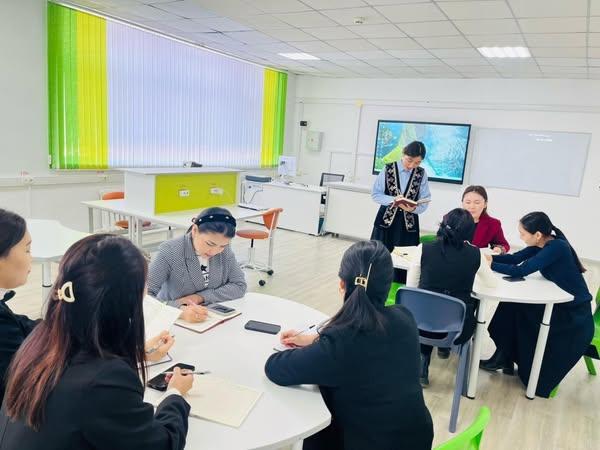 “Жас маман” мектебінің кезекті отырысы