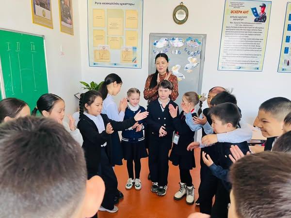 «Секреты позитивного общения» тақырыбында тренингтік жаттығулар ұйымдастырылды.