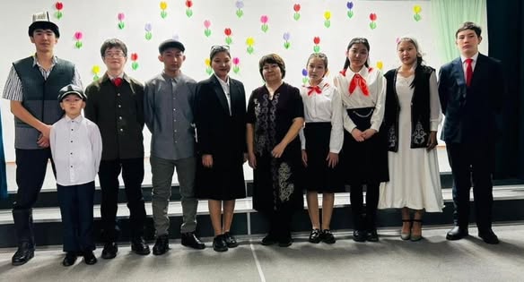 "Театрдың ғажайып әлемі"