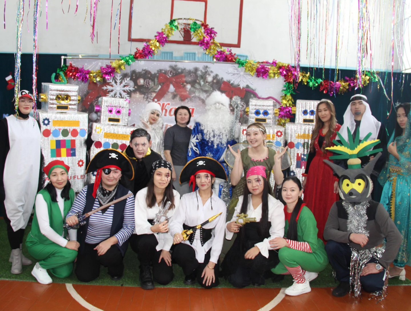 әр бала жаңа жылдың сиқырына бөленді.