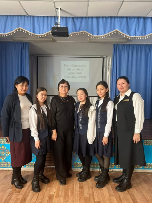 Дебат» пікірсайыс